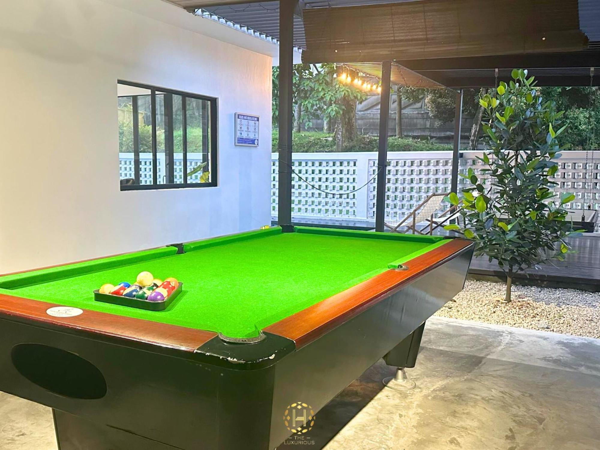 The Luxurious 27, Johor Bahru Villa Exterior photo