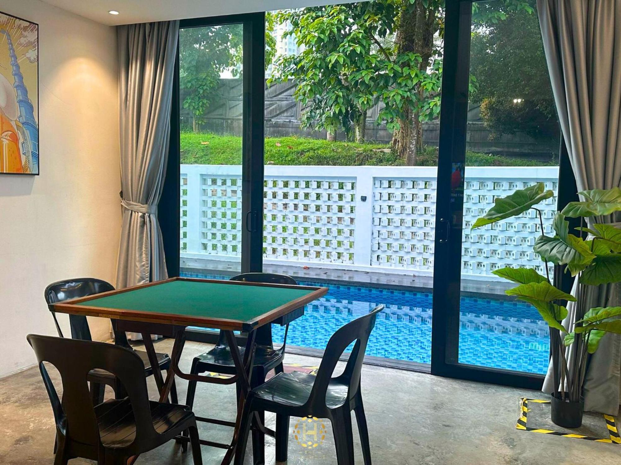 The Luxurious 27, Johor Bahru Villa Exterior photo